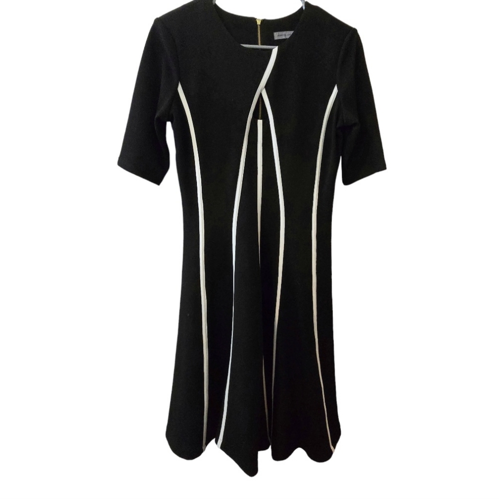 Danny & Nicole black dress with white accents, size 4, three season